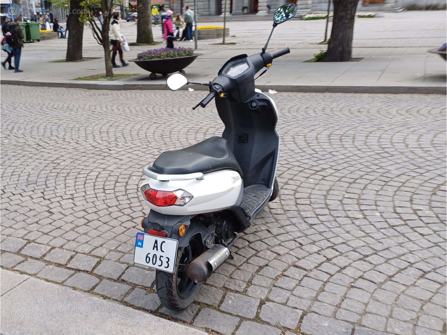 AC 6053, Peugeot Kisbee 