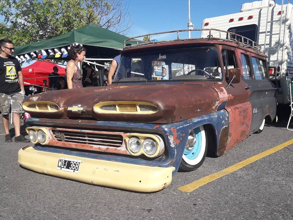 WQJ 368, Chevrolet C/K-Series 1st gen Apache 10 Carryall Suburban, 1959–1961