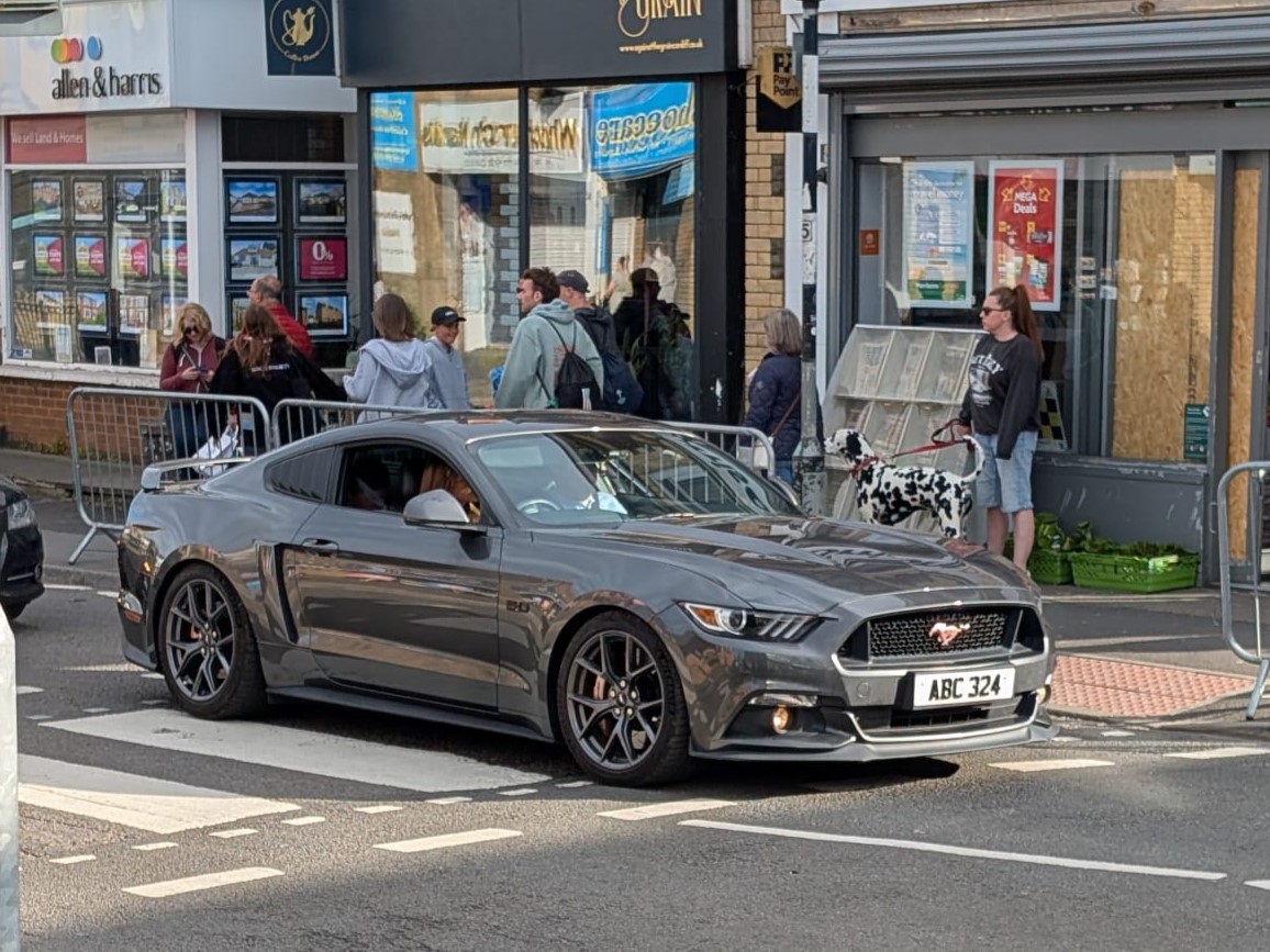 ABC324, Ford Mustang 6th gen 2-door Coupé (S550), 2014–2017