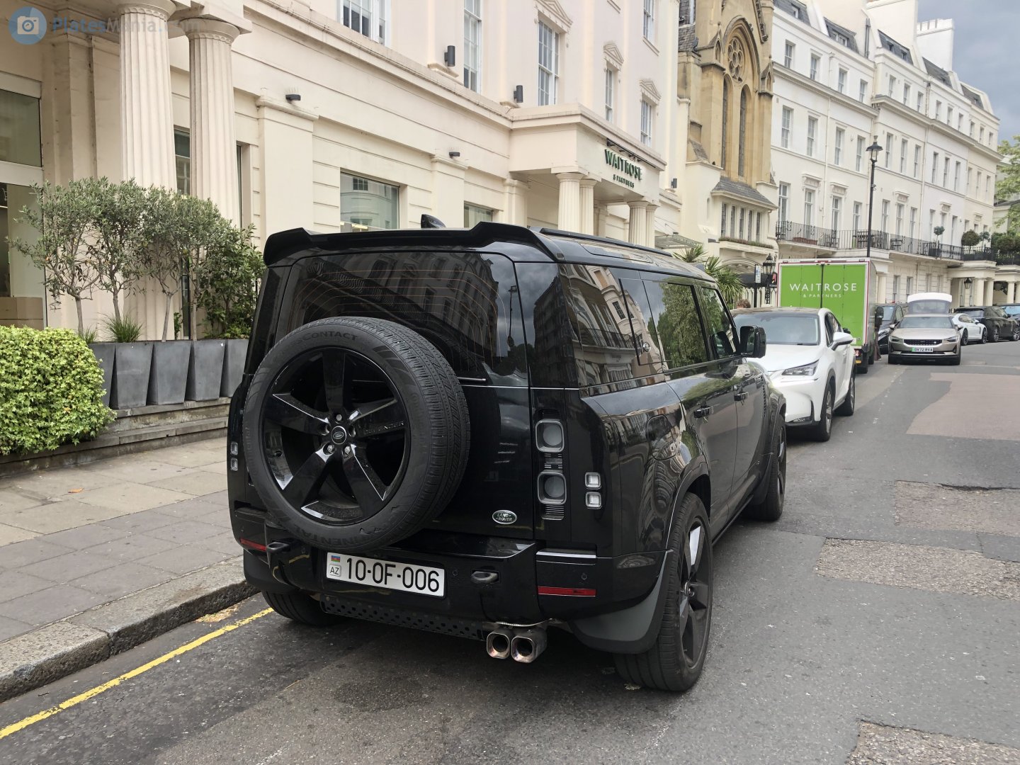 10 OF 006, Land Rover Defender 2nd gen 110