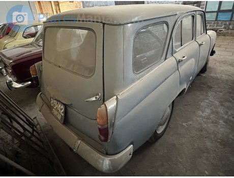 8542 ЛЕШ, Moskvich (AZLK) 423/424