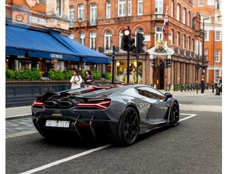 ‎١١‎ ‎ط ع ح‎ / 11 JET, Lamborghini Revuelto