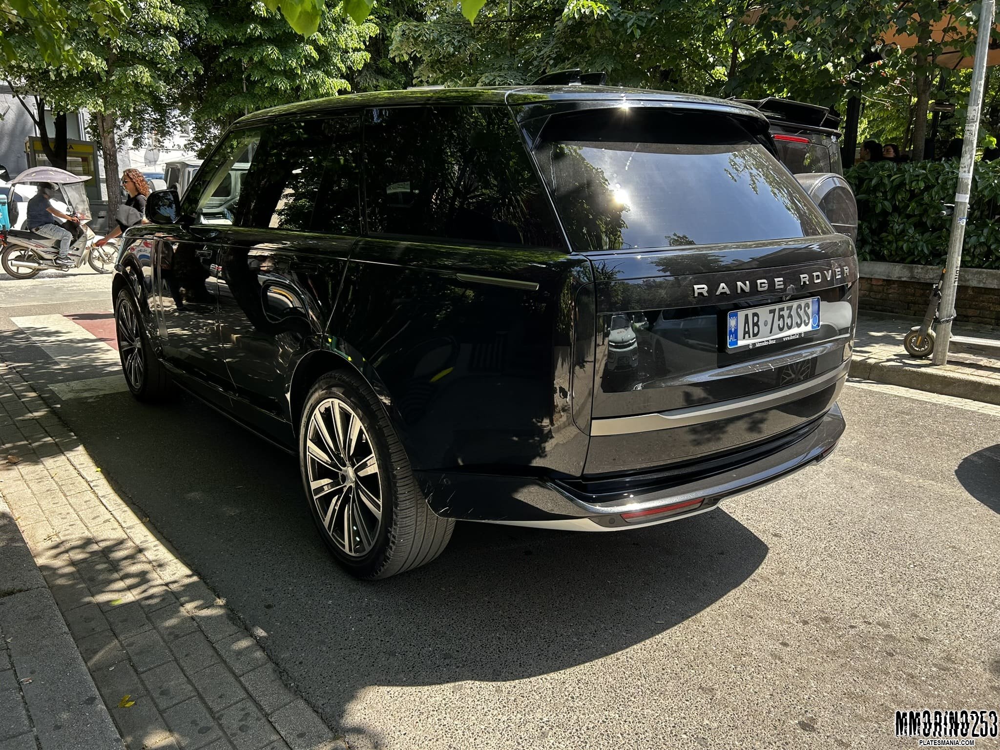 AB 753 SS, Land Rover Range Rover 5th gen (L460), 2022–