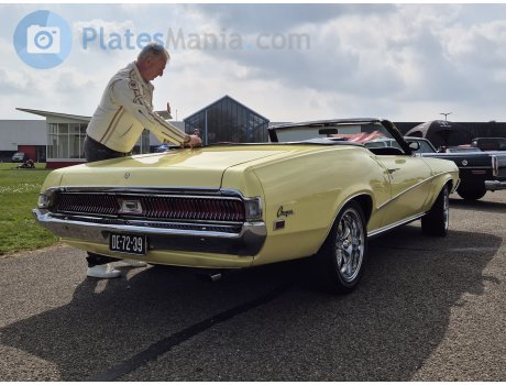 DE-72-39, Mercury Cougar