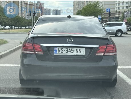 NS-345-NN, Mercedes-Benz E-Klasse