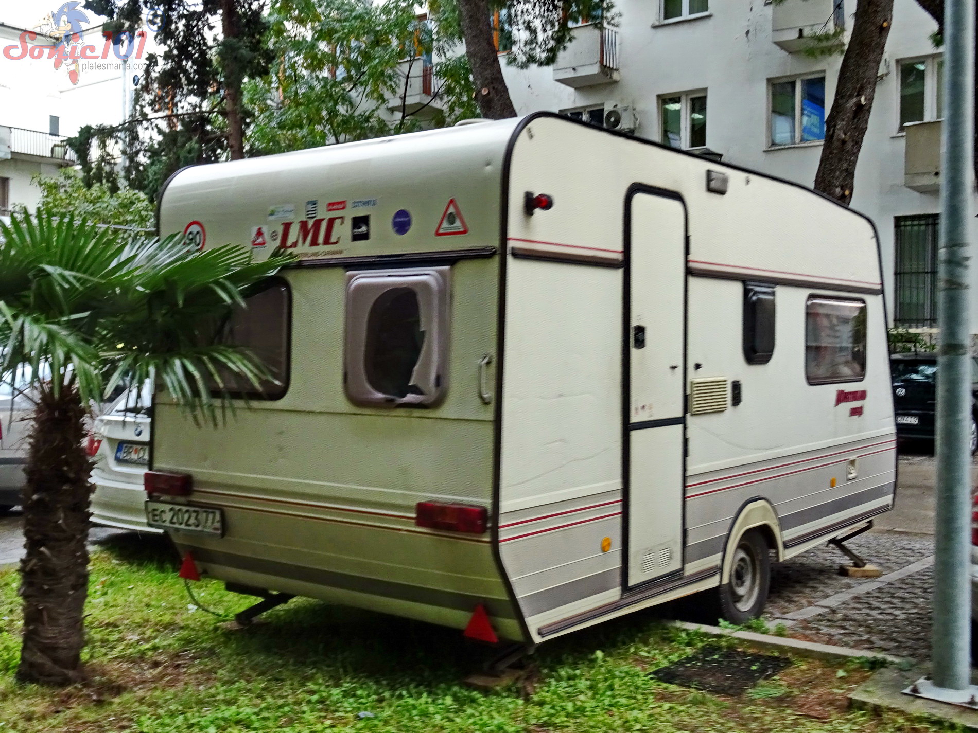 ес 2023 77, LMC Luxus 