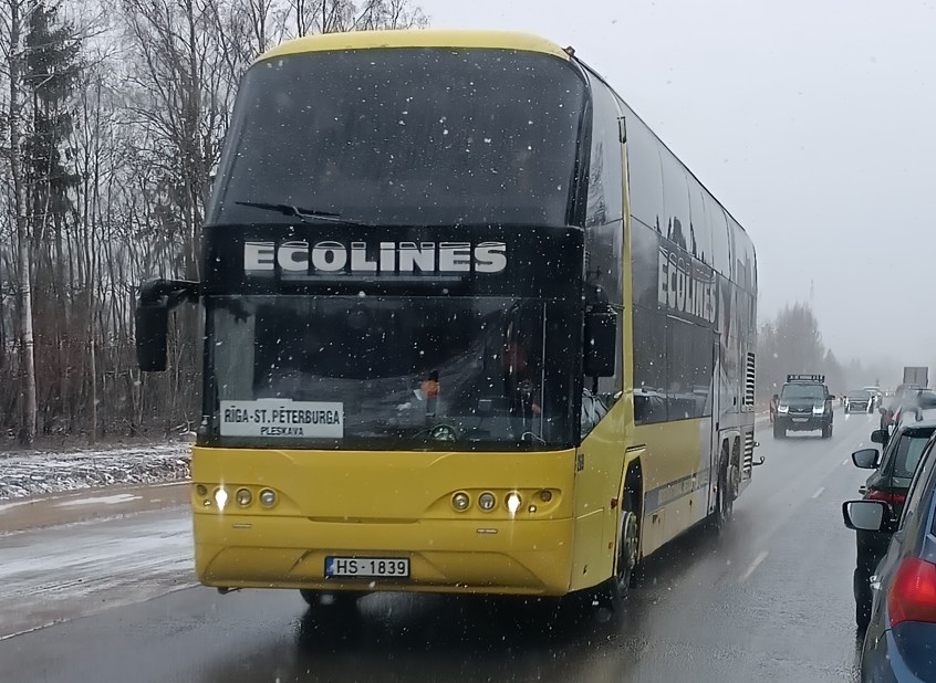 HS-1839, Neoplan Skyliner 4th gen (N1122/3), 2001–2012