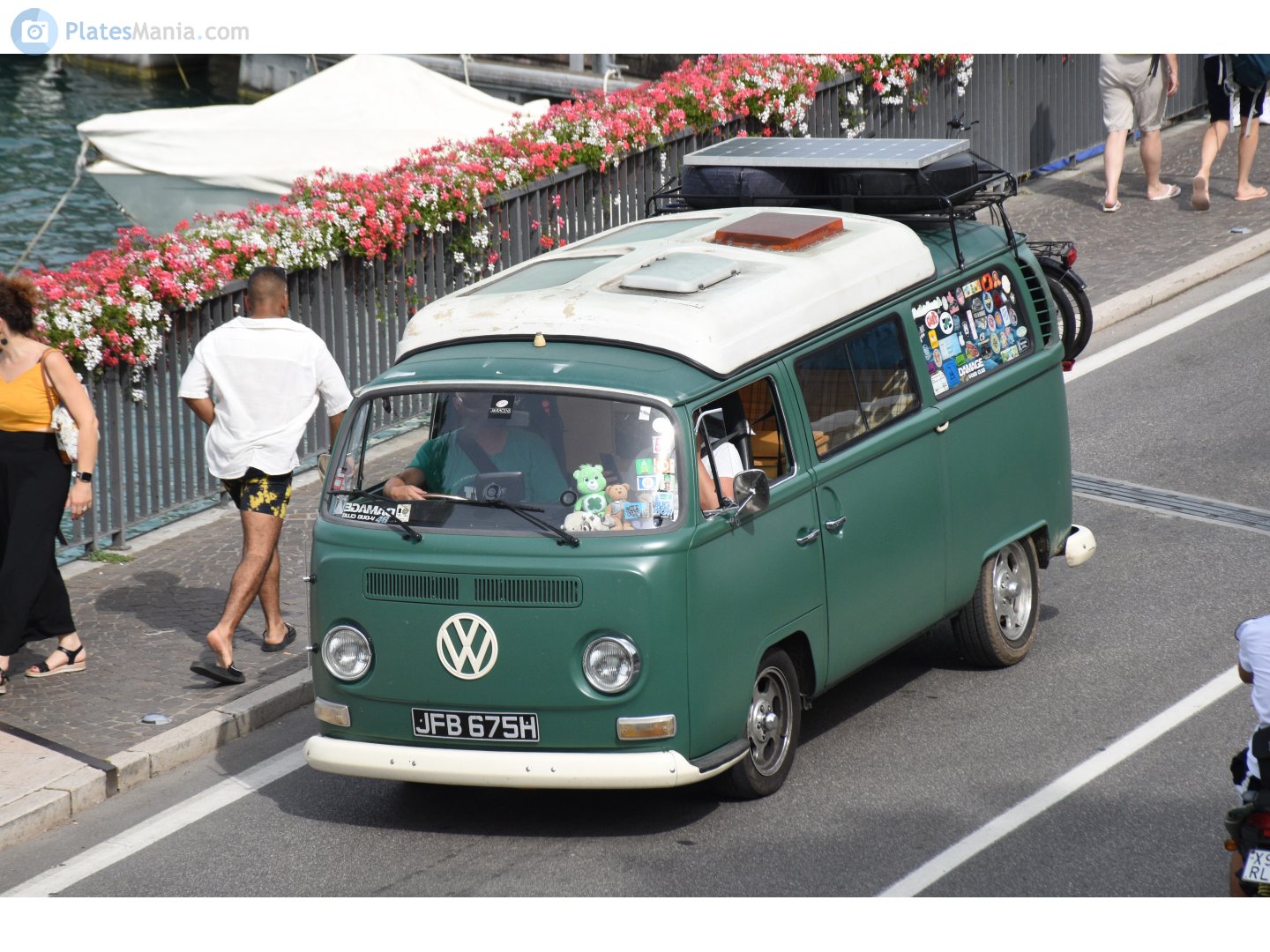 JFB675H, Volkswagen Transporter 2nd gen Panel Van (T2a), 1967–1972