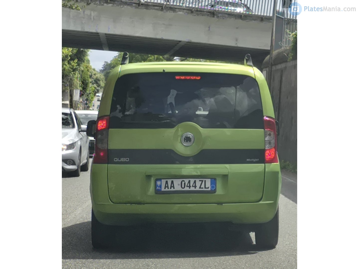 AA 044 ZL, FIAT Qubo 1st gen (225), 2008–2016