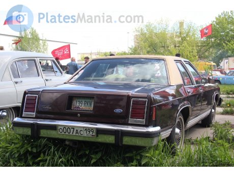 о007ас199, Ford Crown Victoria