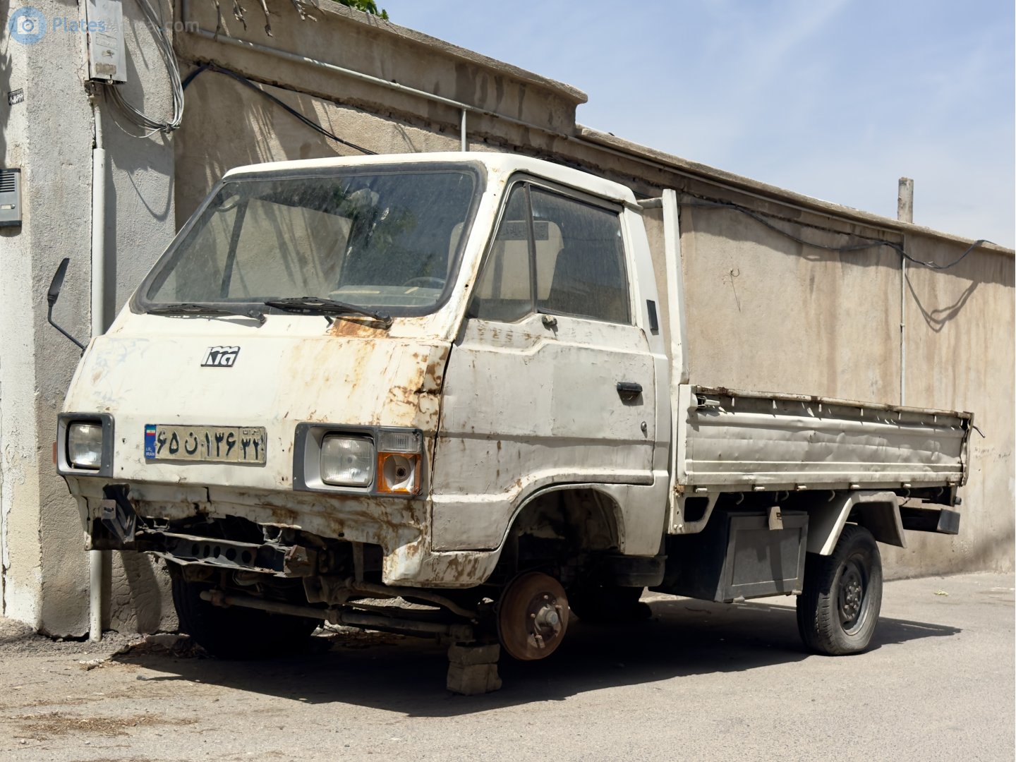 ۶۵ن۱۳۶ ۳۲, Kia Bongo 1st gen Truck (BA2), 1980­–1987