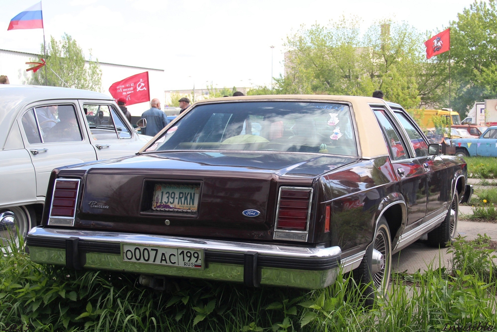 о 007 ас 199, Ford Crown Victoria LTD 4-door Sedan (54K), 1979–1991