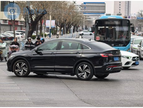鲁J·00742, Volkswagen Tiguan