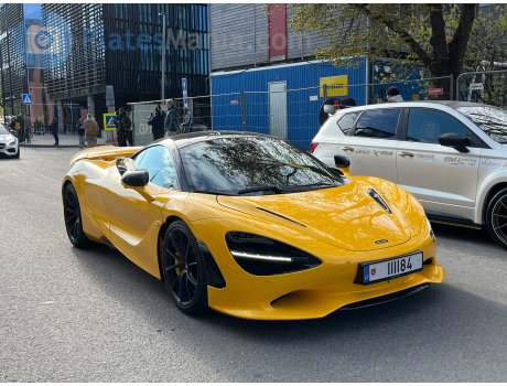 IIII84, McLaren 750S