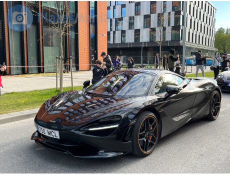 750 MCL, McLaren 750S