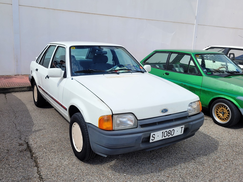 S 1080 T, Ford Escort 4th gen 5-door Hatch (AAF; Global-market), 1986–1990 (–1992 for LATAM-market)