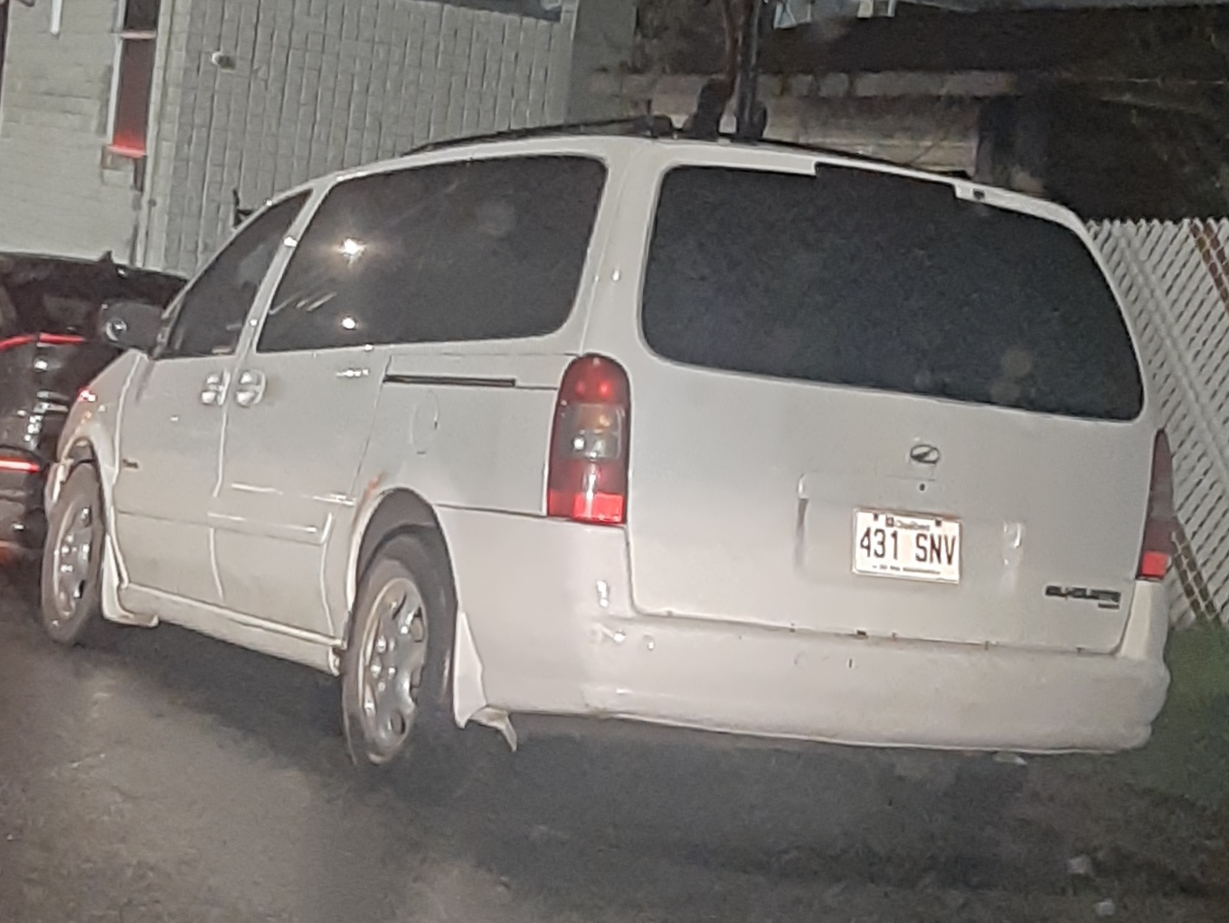 431 SNV, Oldsmobile Silhouette 2nd gen (GMT200), 1996–2004