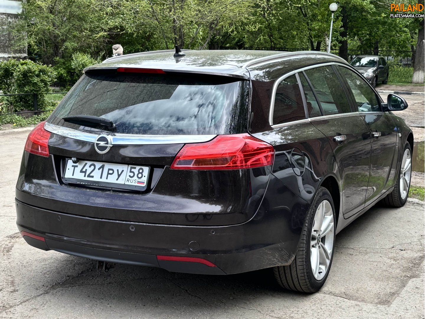 т 421 ру 58, Opel Insignia 1st gen Sports Tourer (A; G09), 2008–2013