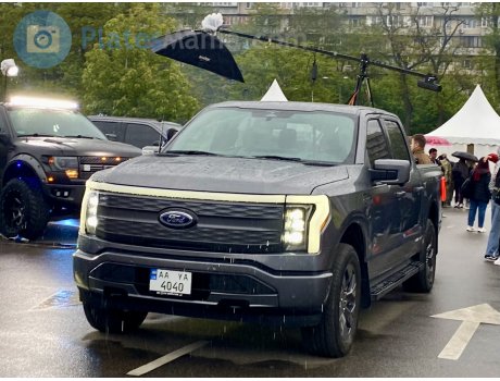 AA 4040 YA, Ford F-150
