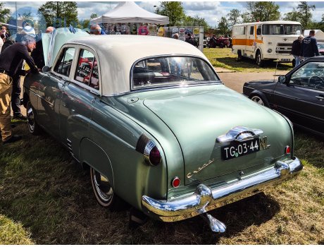 TG-03-44, Vauxhall Cresta