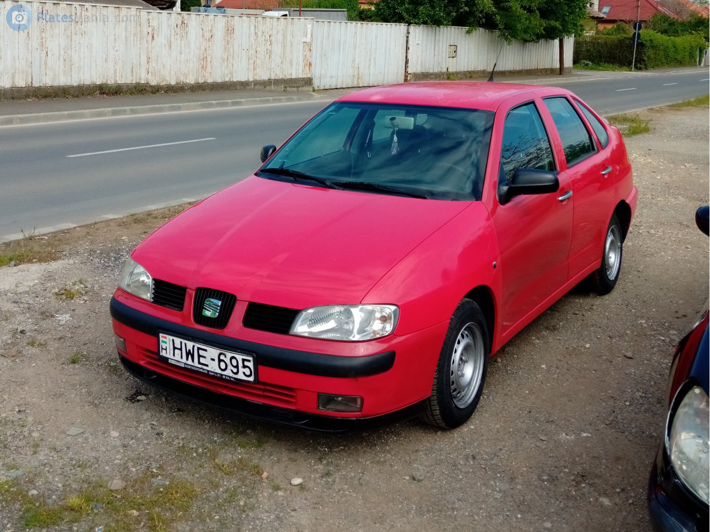 HWE-695, SEAT Córdoba 1st gen Sedan (6K2), facelift, 1999–2002