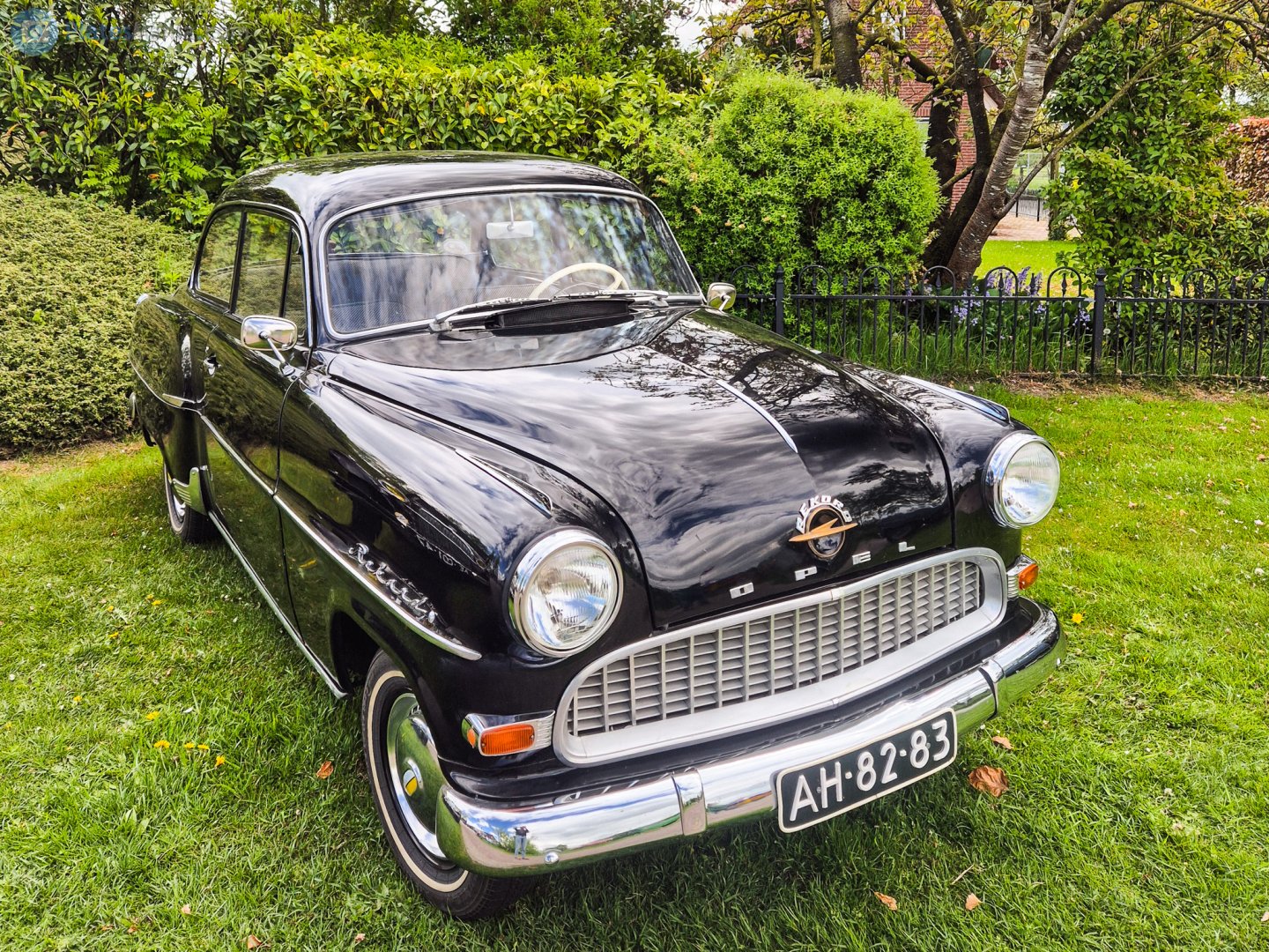 AH-82-83, Opel Olympia 3rd gen Rekord 2-door Sedan, 1953–1957