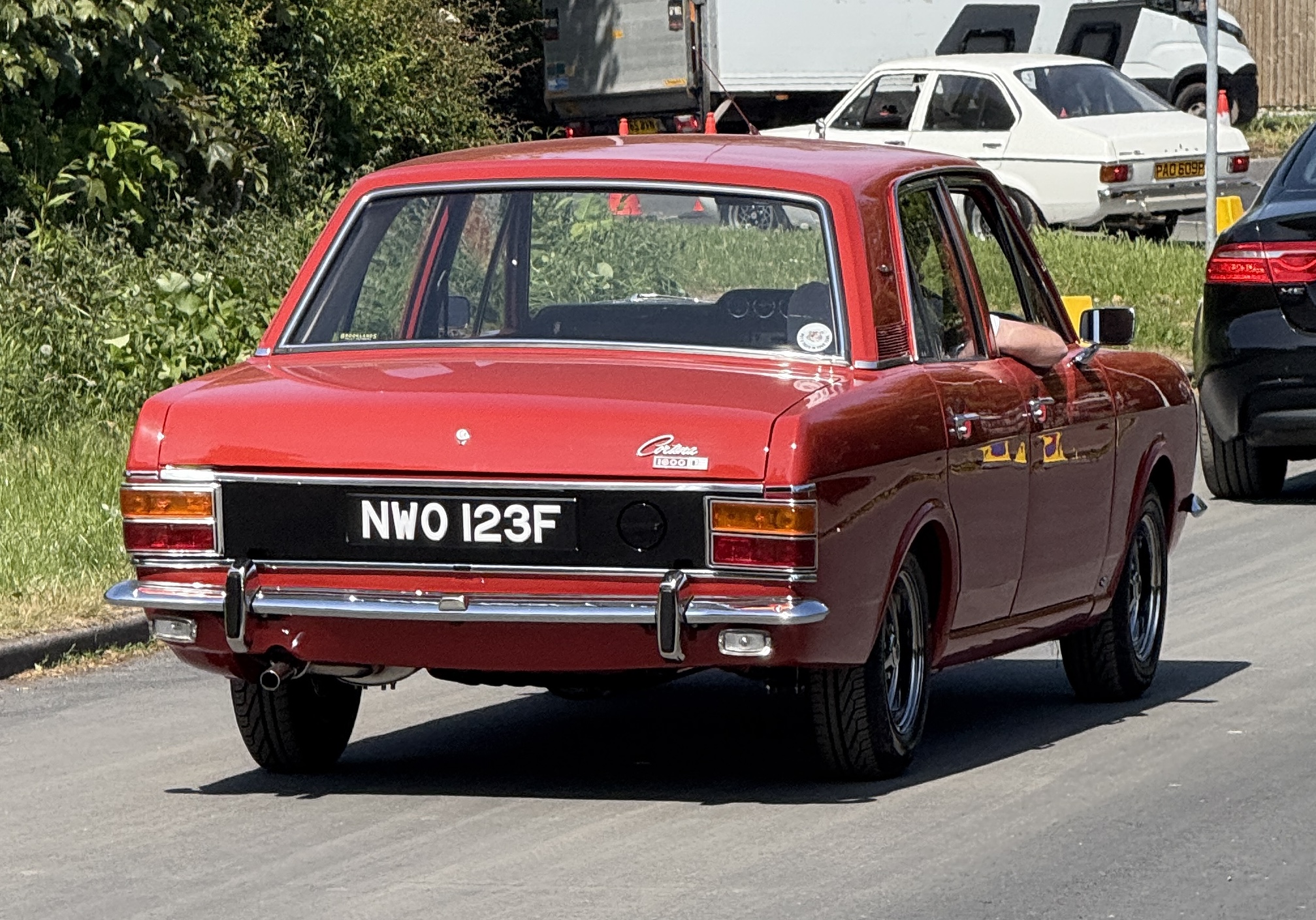 NWO123F, Ford Cortina 2nd gen 4-door Sedan (Mk2) 1966–1970