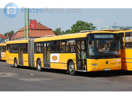 JIW-413, Mercedes-Benz Conecto