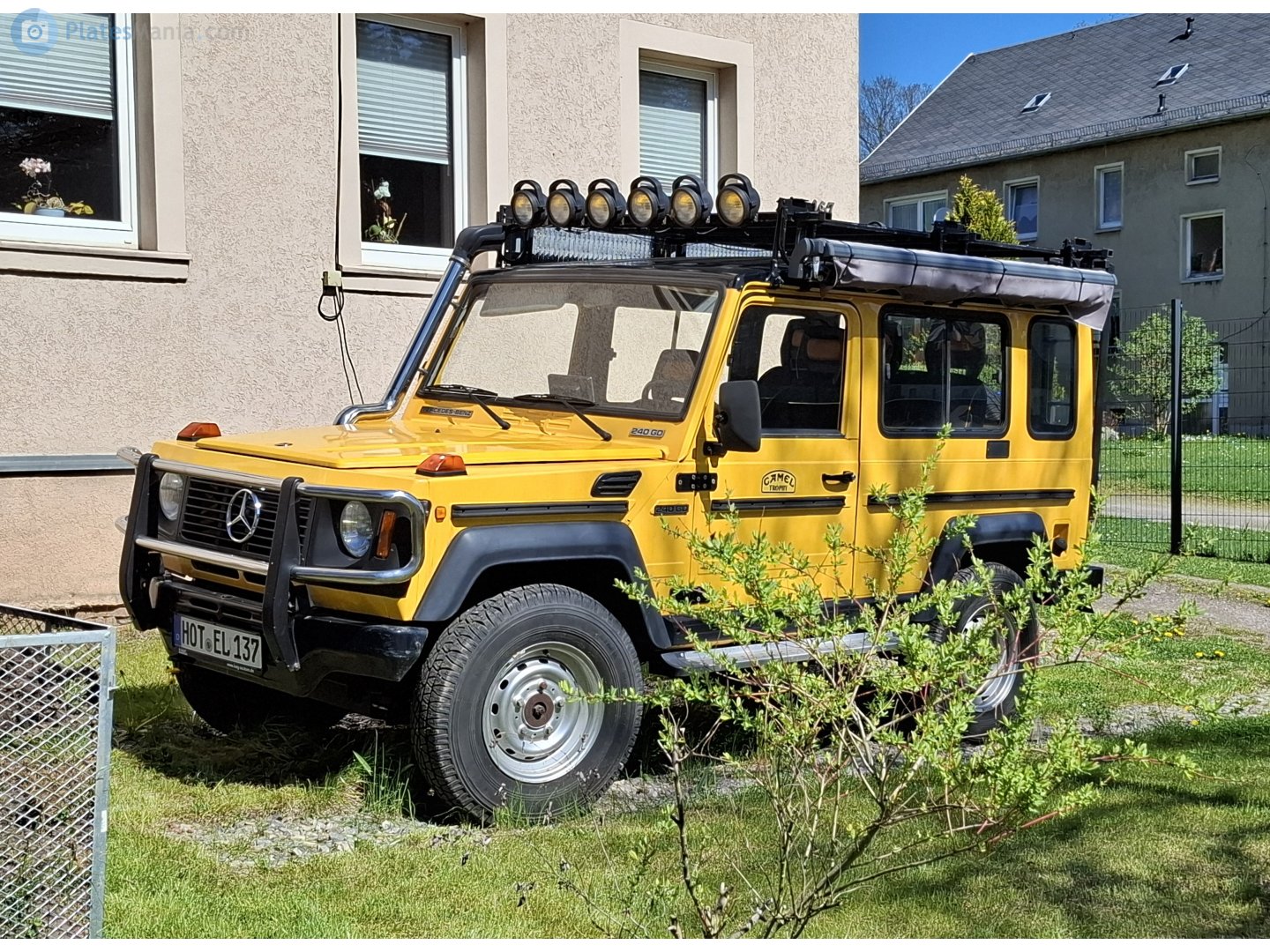 HOT EL 137, Force (Bajaj Tempo) Gurkha 