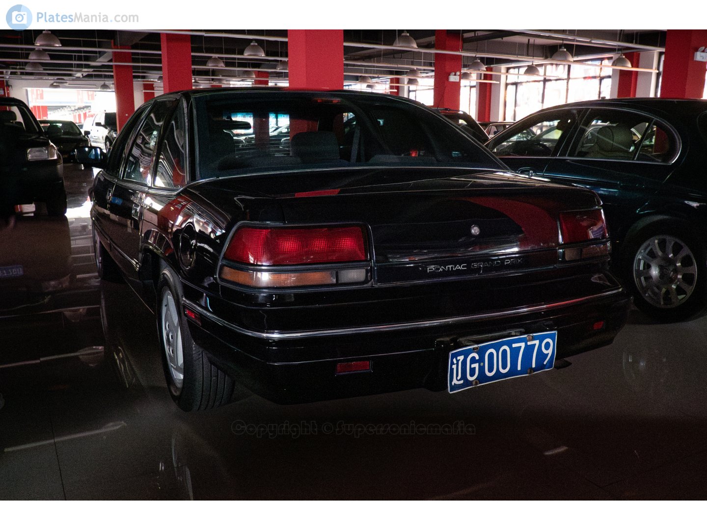 辽G·00779, Pontiac Grand Prix 5th gen 4-door Sedan (W-body), 1989–1993