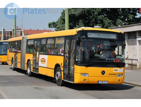 JIW-411, Mercedes-Benz Conecto