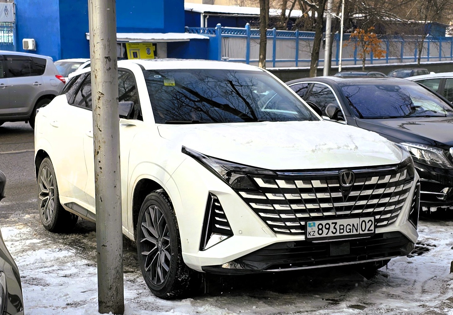 893 BGN 02, Changan (Chana) UNI-Z 