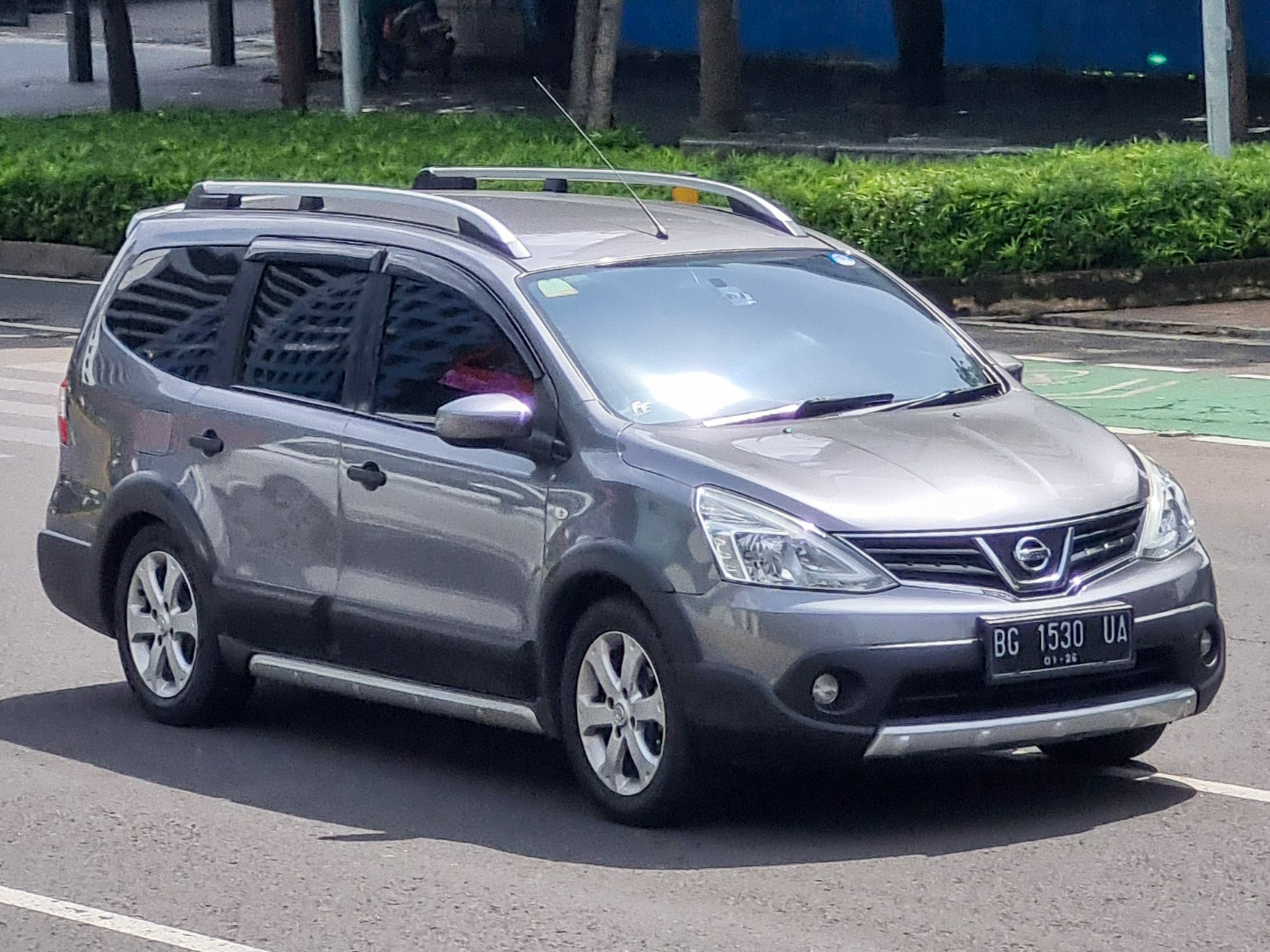 BG 1530 UA, Nissan Livina 1st gen Grand Livina (Geniss) X-Gear (C-Gear) (L11), facelift, 2013–2020