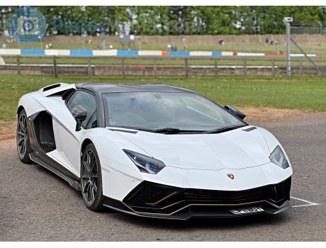 LP11 BOY, Lamborghini Aventador
