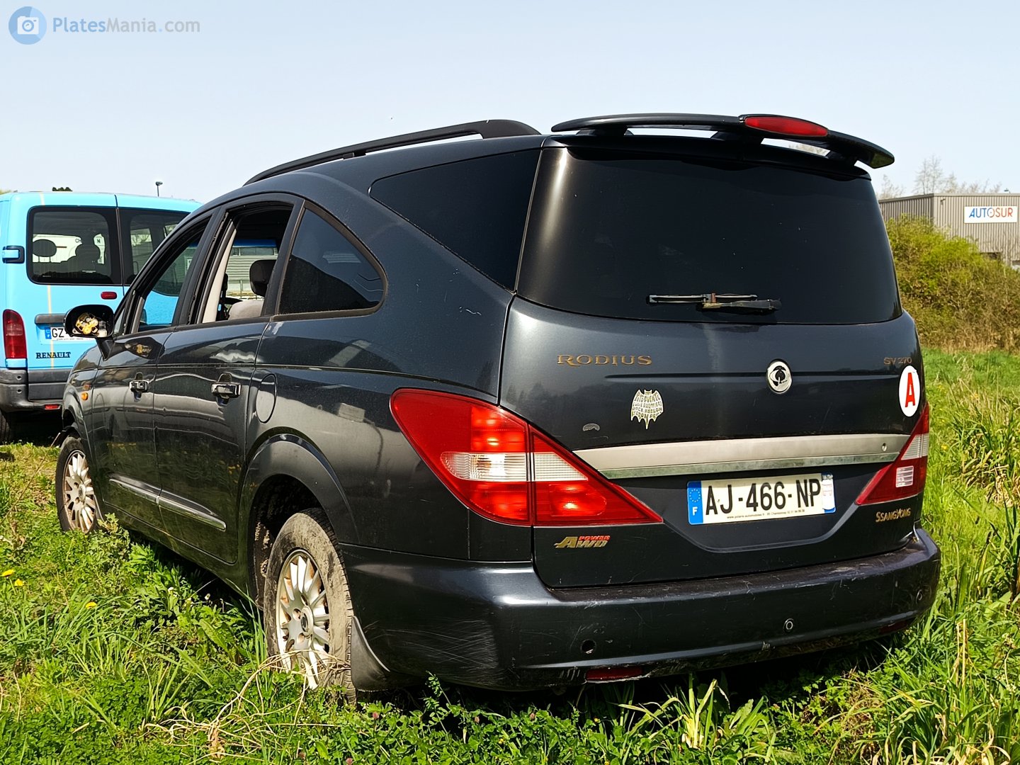 AJ-466-NP, SsangYong (KGM) Rodius / Stavic / Turismo 1st gen (A100), 2004–2007