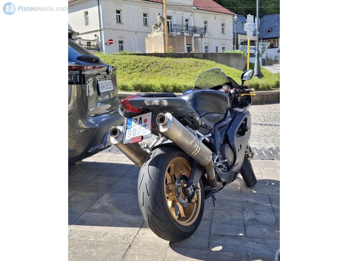 2A 9875, Aprilia RSV 2nd gen RSV1000R, 2004–2010