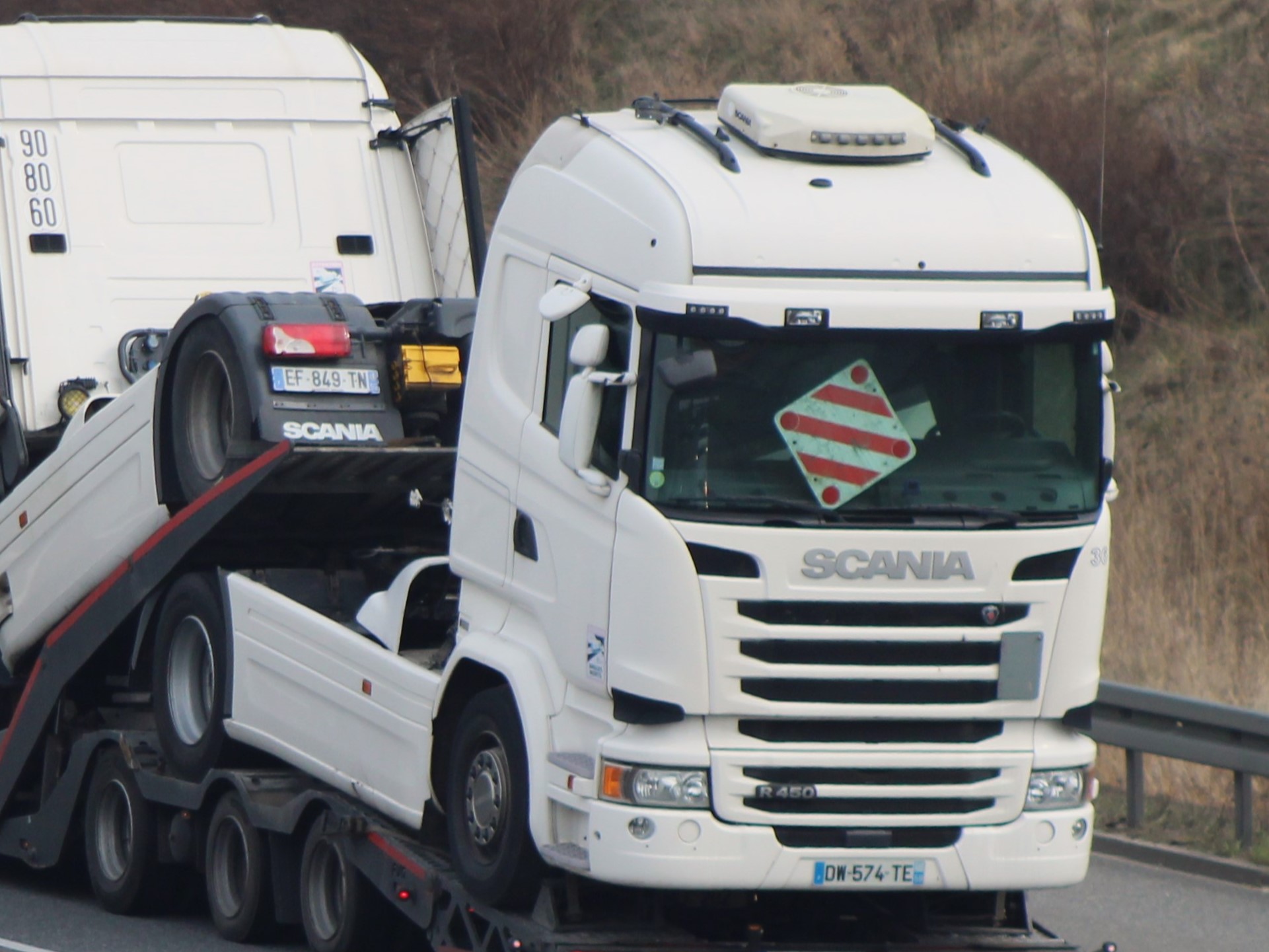 DW-574-TE, Scania R-Series 1st gen, 2004­–2017