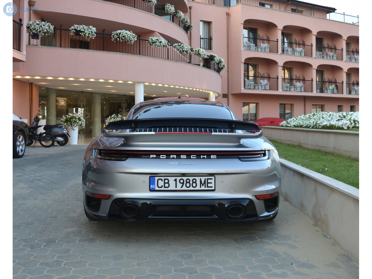 CB 1988 ME, Porsche 911 8th gen Coupé (992.1), 2019–2025