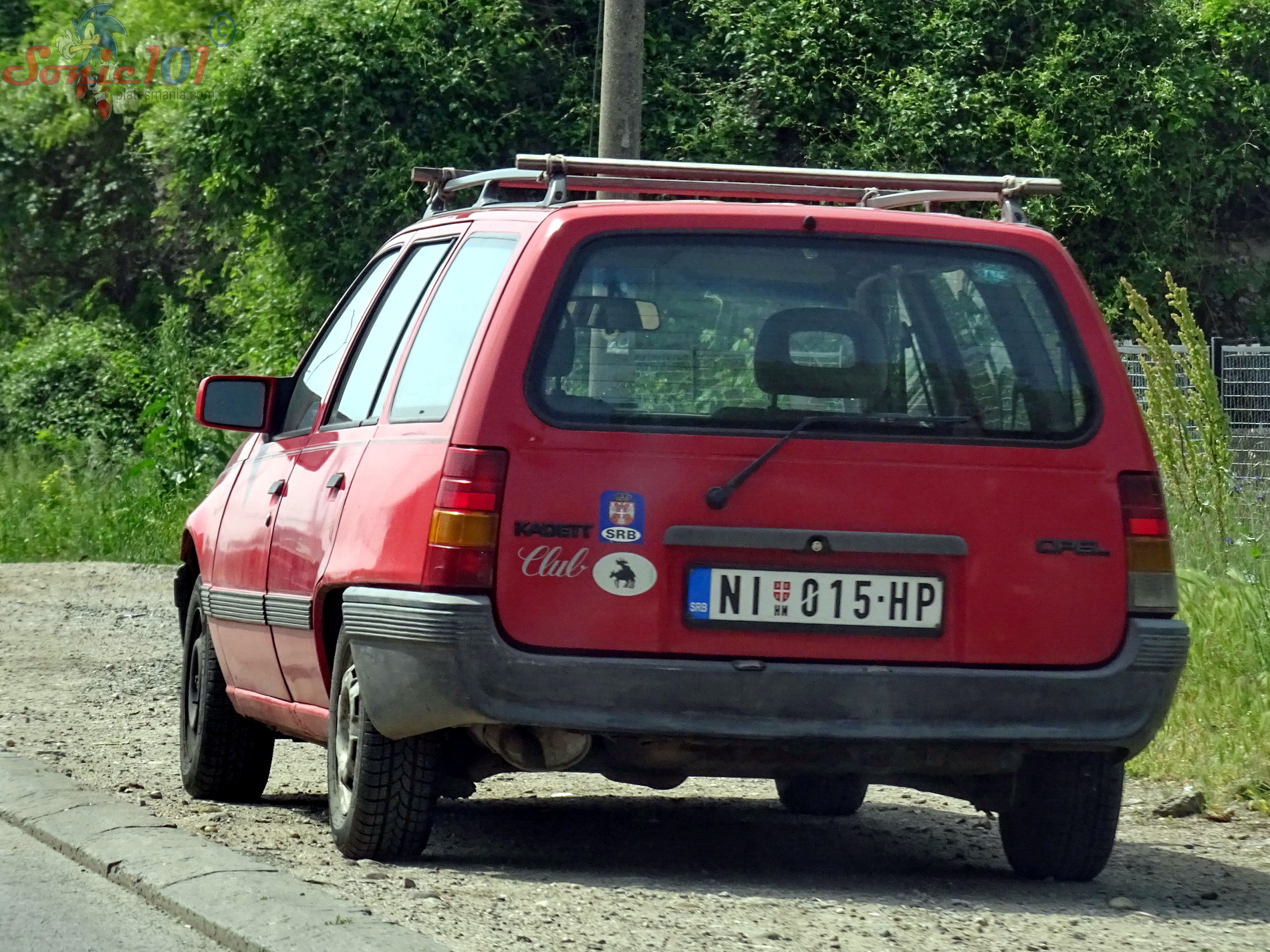 NI 015-HP, Opel Kadett 5th gen 5-door Caravan (E; T85), 1984–1991