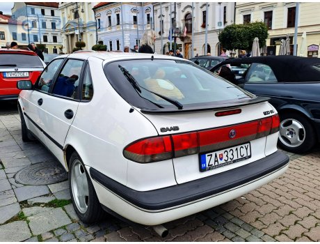 ZA-331CY, SAAB 900