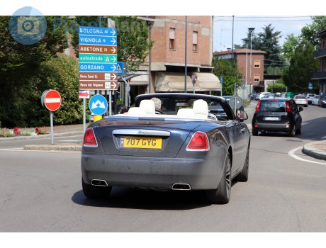 707 GYG, Rolls-Royce Dawn