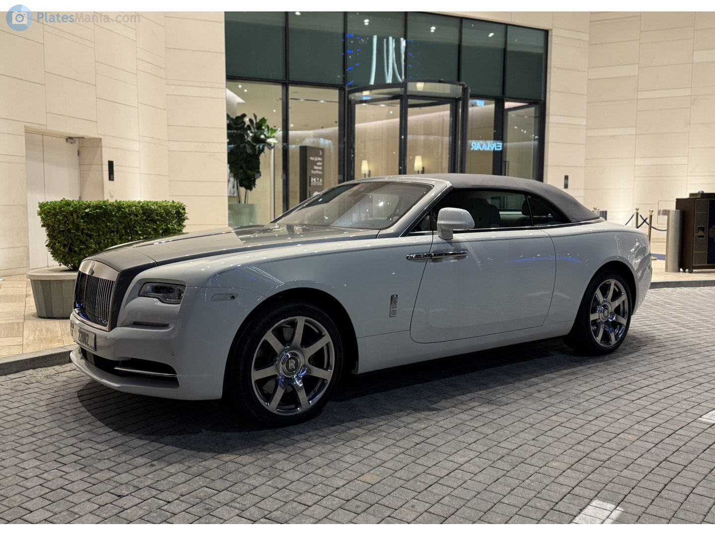 K 22002, Rolls-Royce Dawn 1st gen (RR6), 2015–2023