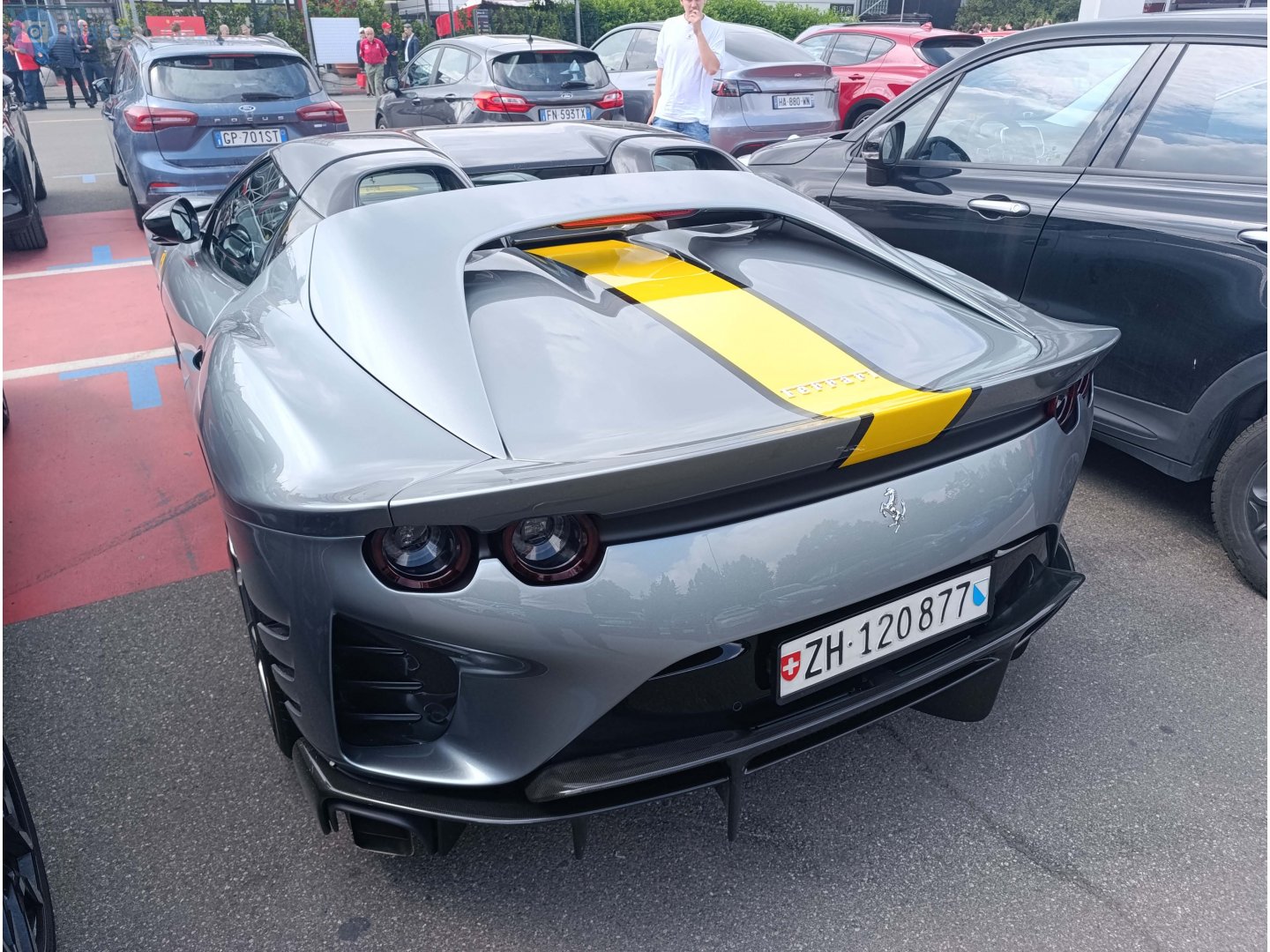 ZH 120877, Ferrari 812 1st gen Competizione A (F152), 2021–2023