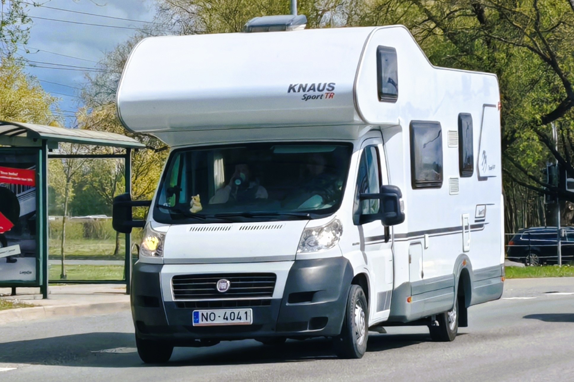 NO-4041, Knaus Sport 