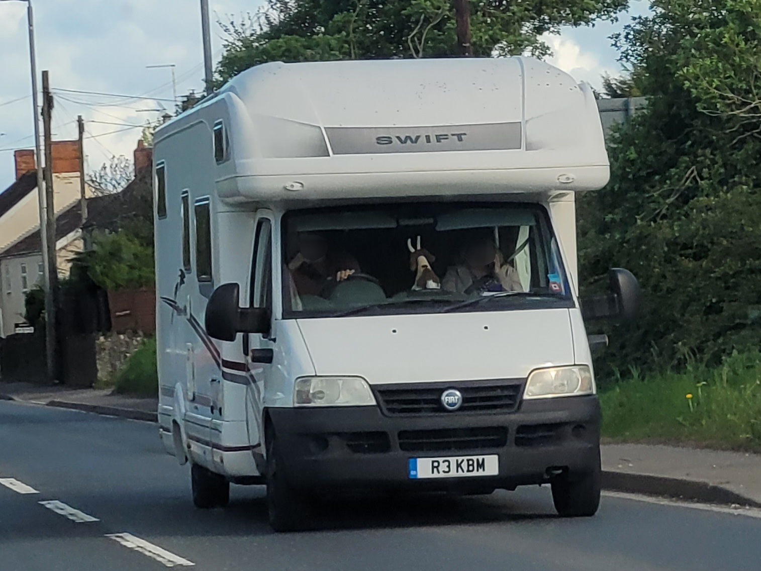 R3KBM, Swift Motorhomes Suntor 