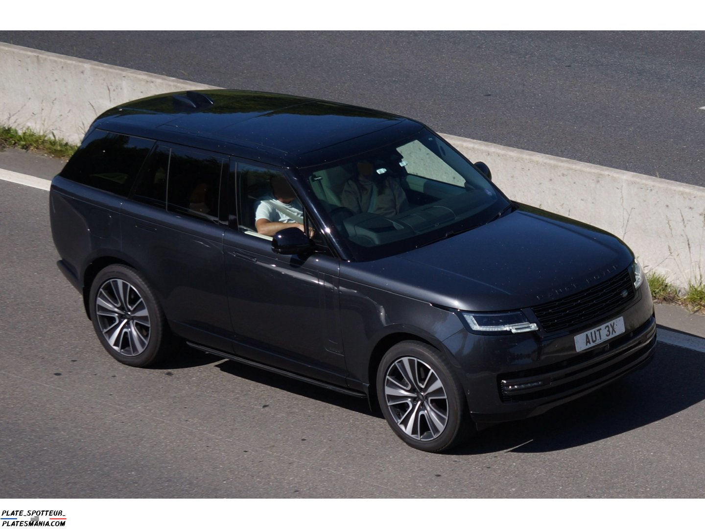 AUT3X, Land Rover Range Rover 5th gen (L460), 2022–