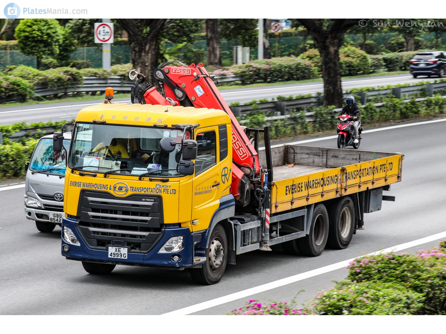 XE 4999 G, UD Trucks Quon 