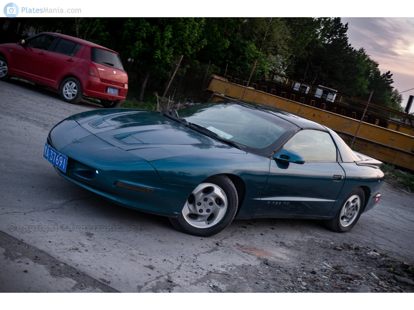 黑A·37691, Pontiac Firebird 4th gen Coupé (87; F-body), 1992–1997