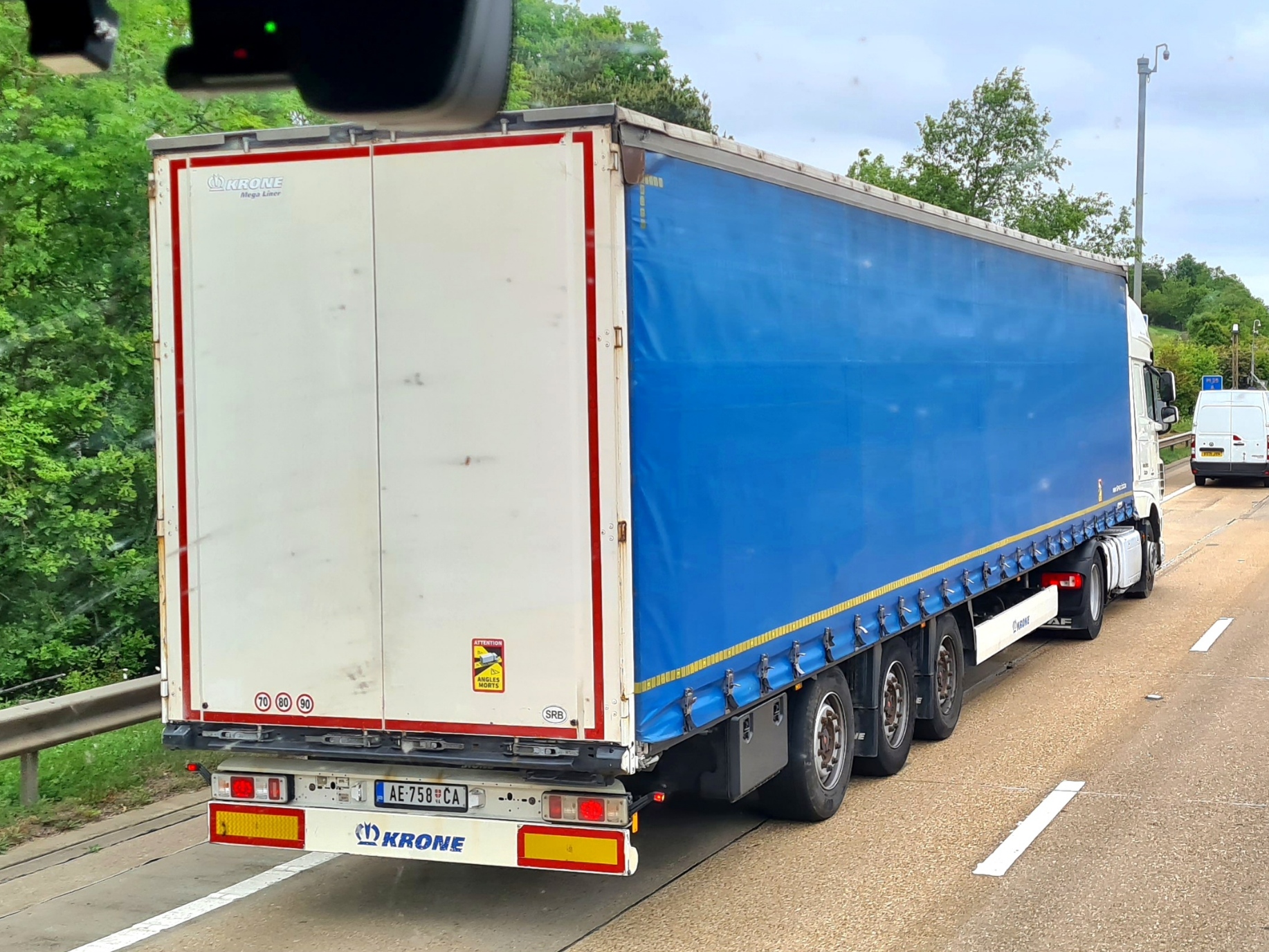 AE-758 ČA, Krone Mega Liner 