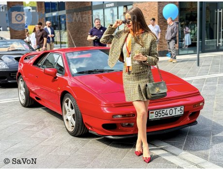 9554 OT-5, Lotus Esprit